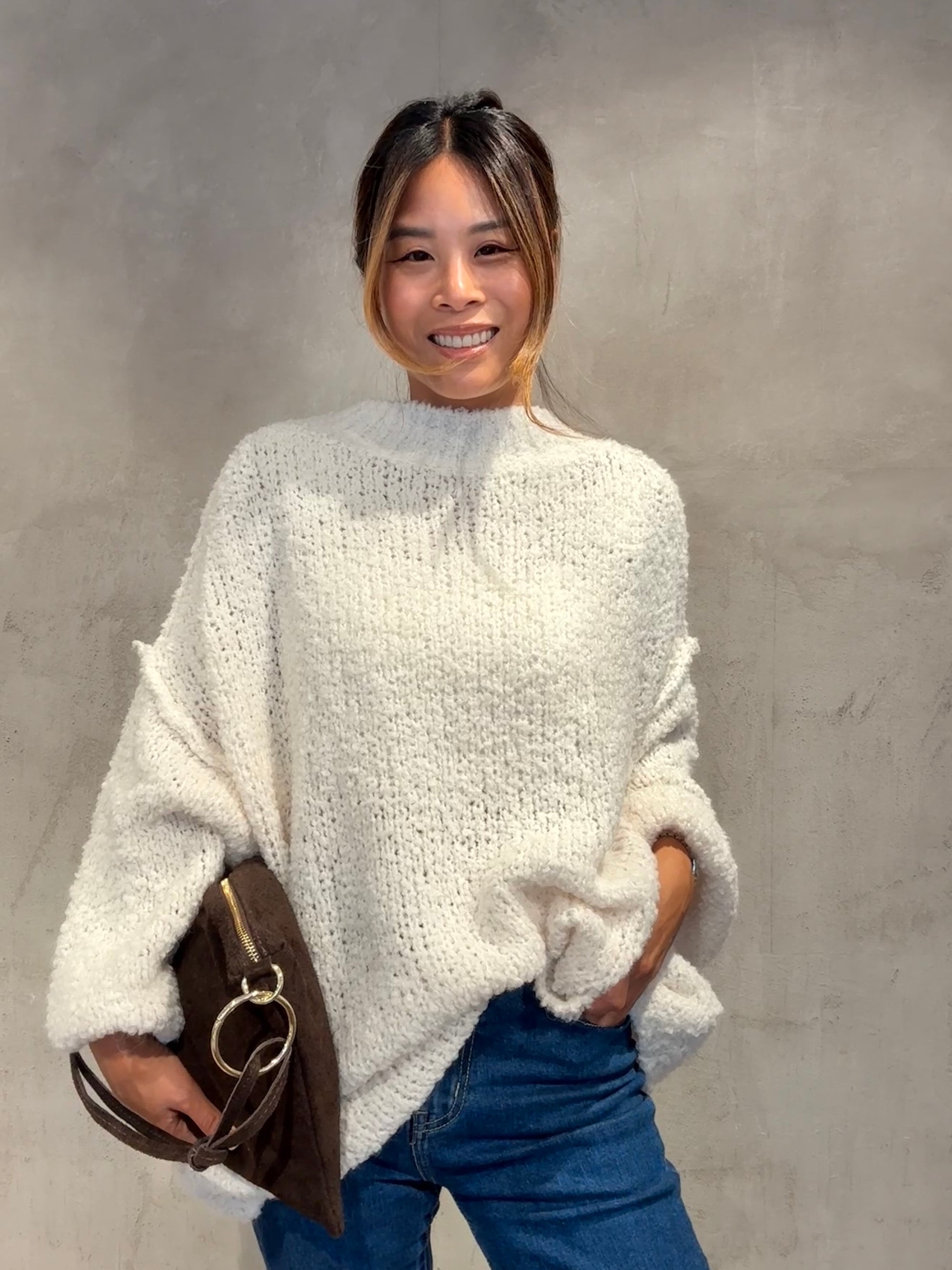 Bouclé Oversize Pullover creme