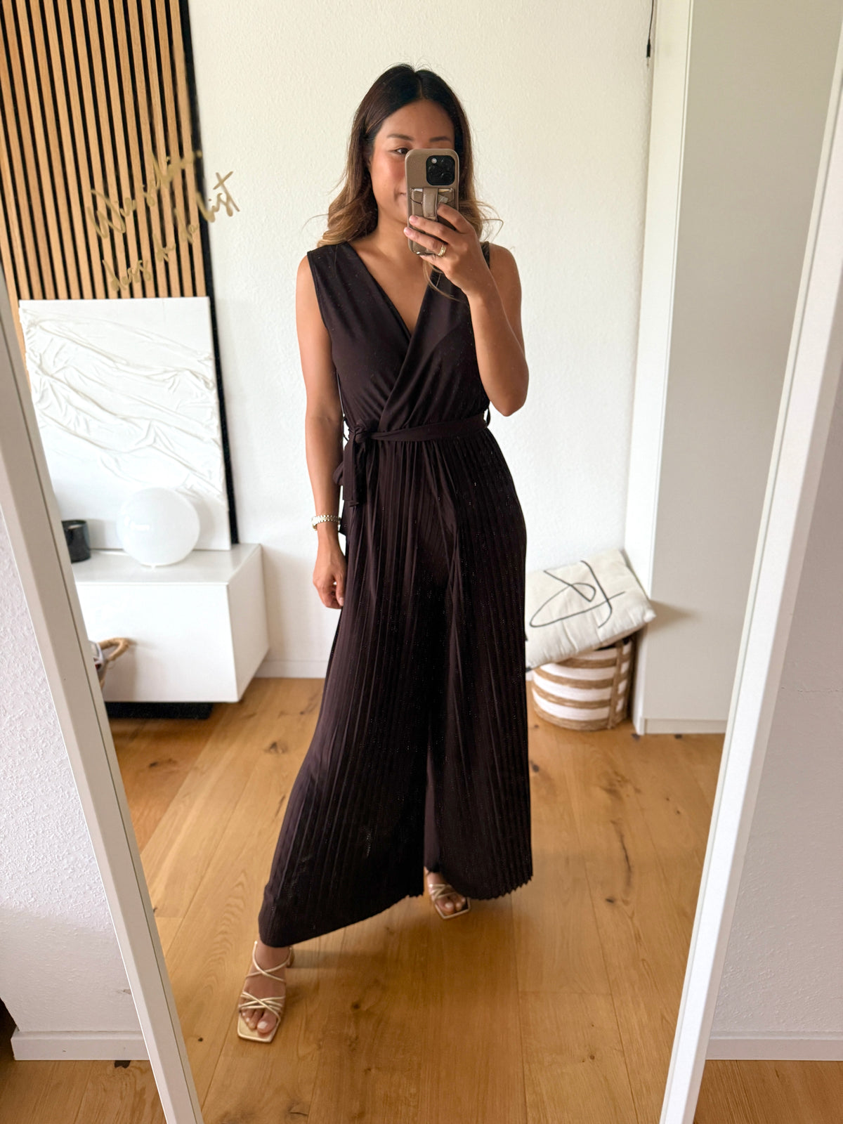 Plissee Jumpsuit braun