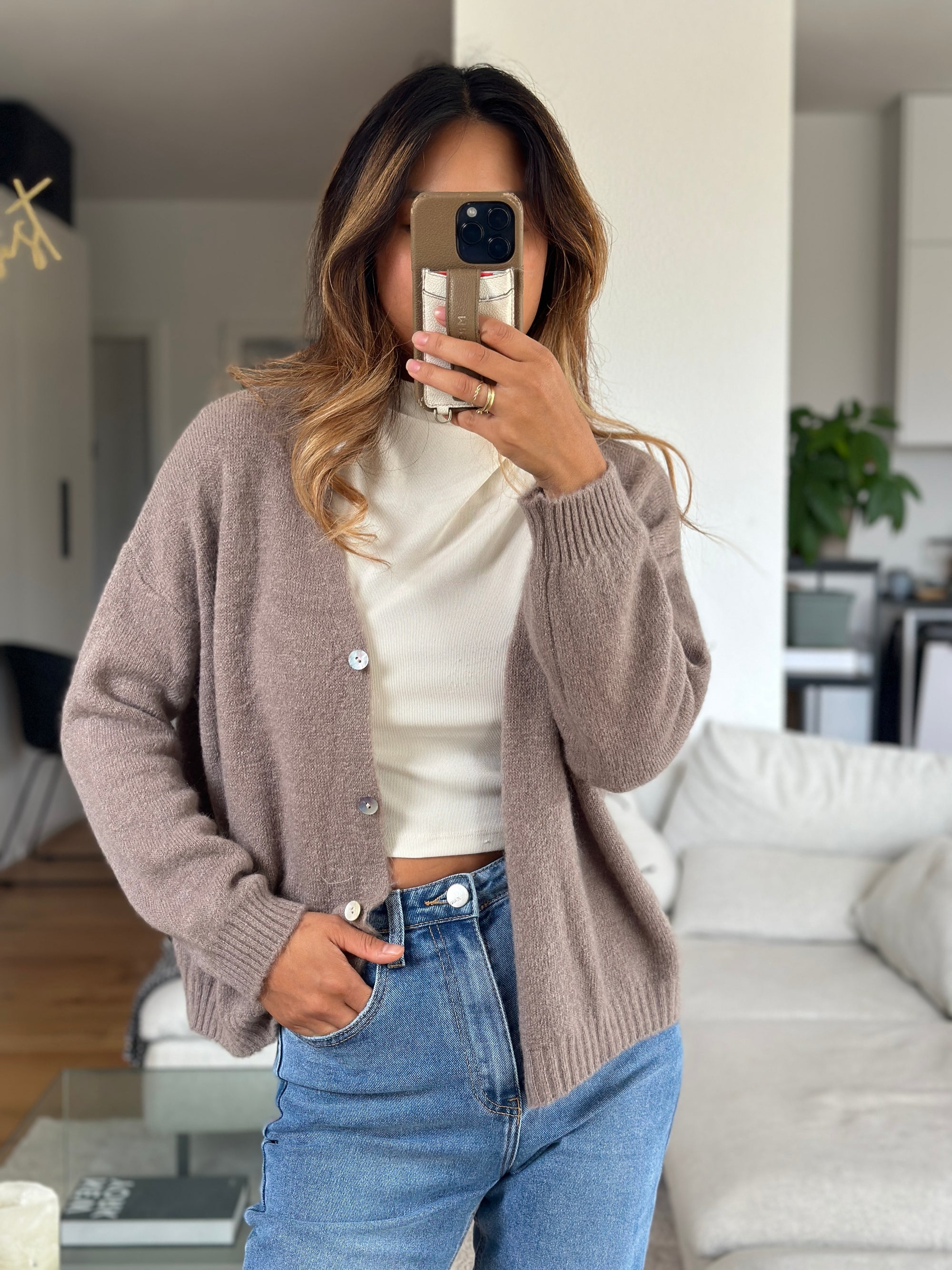 Softy Cardigan V-Ausschnitt  taupe