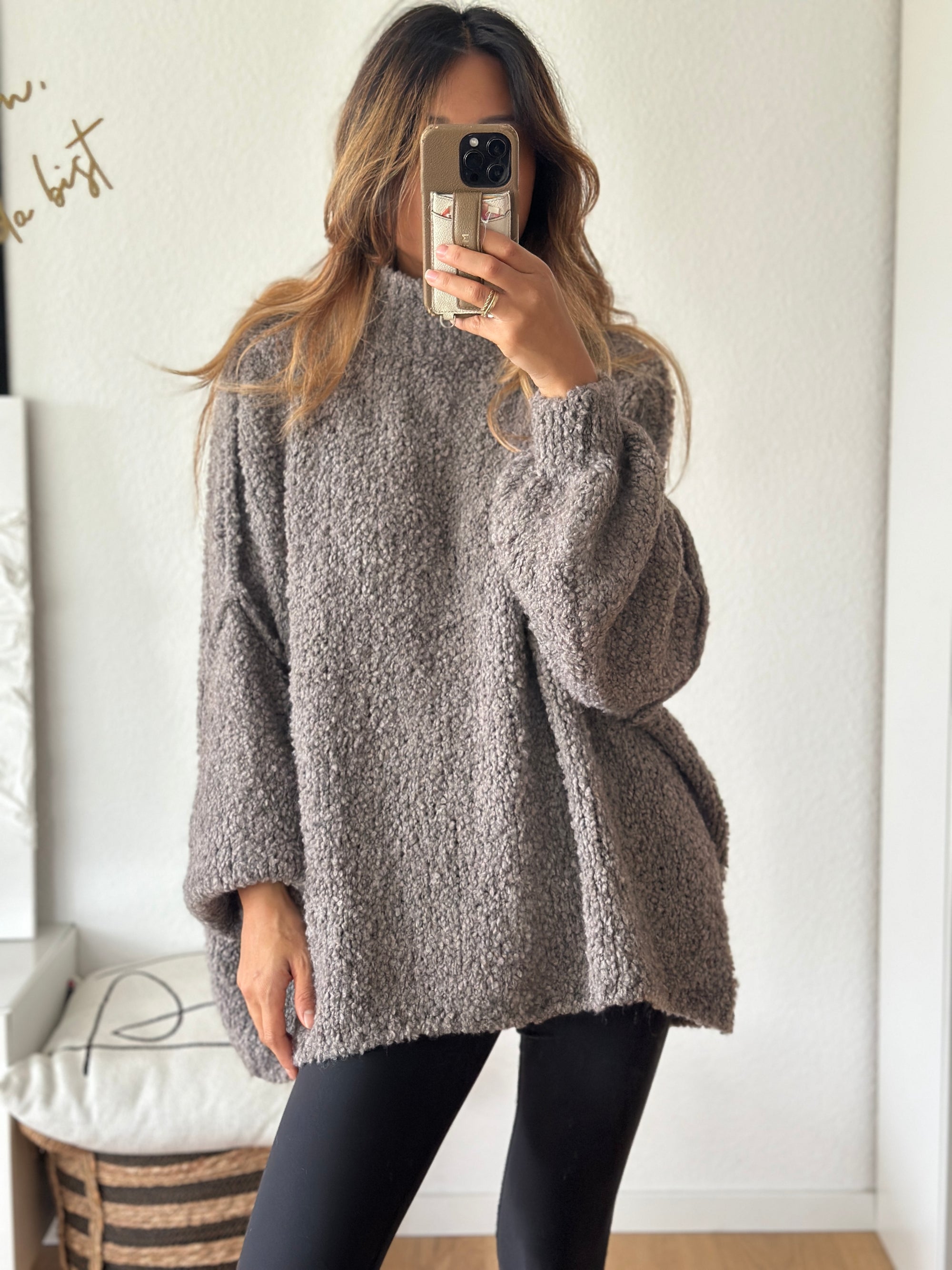 Oversize Boucle Pullover taupe