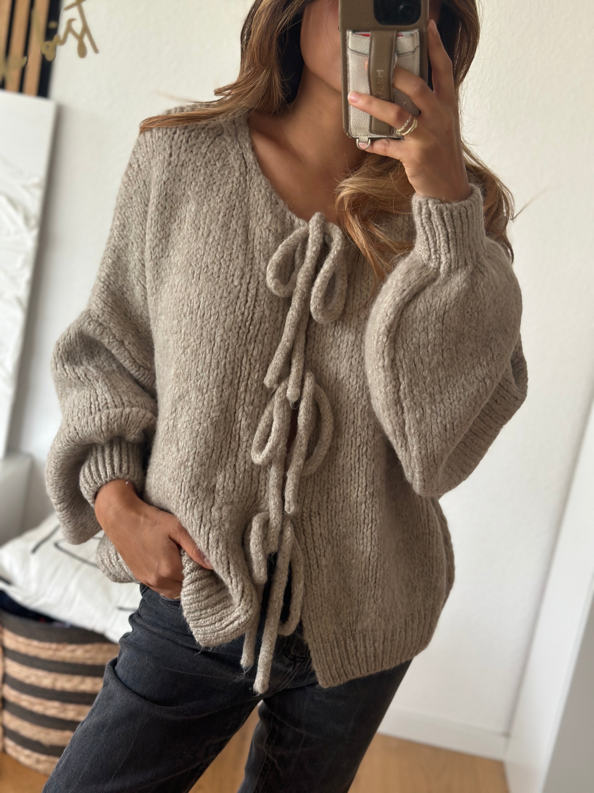 Cardigan mit Schleifen taupe