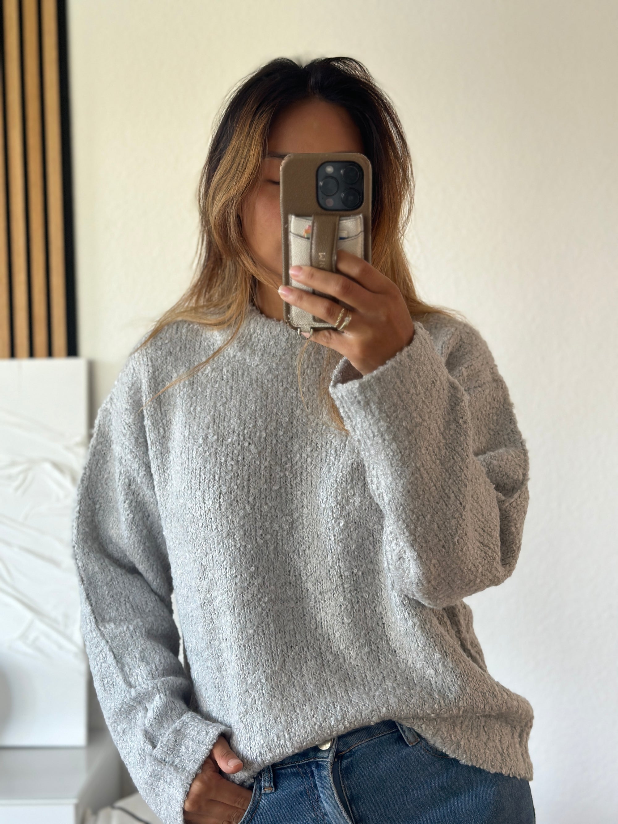 Bouclé-Pullover grey