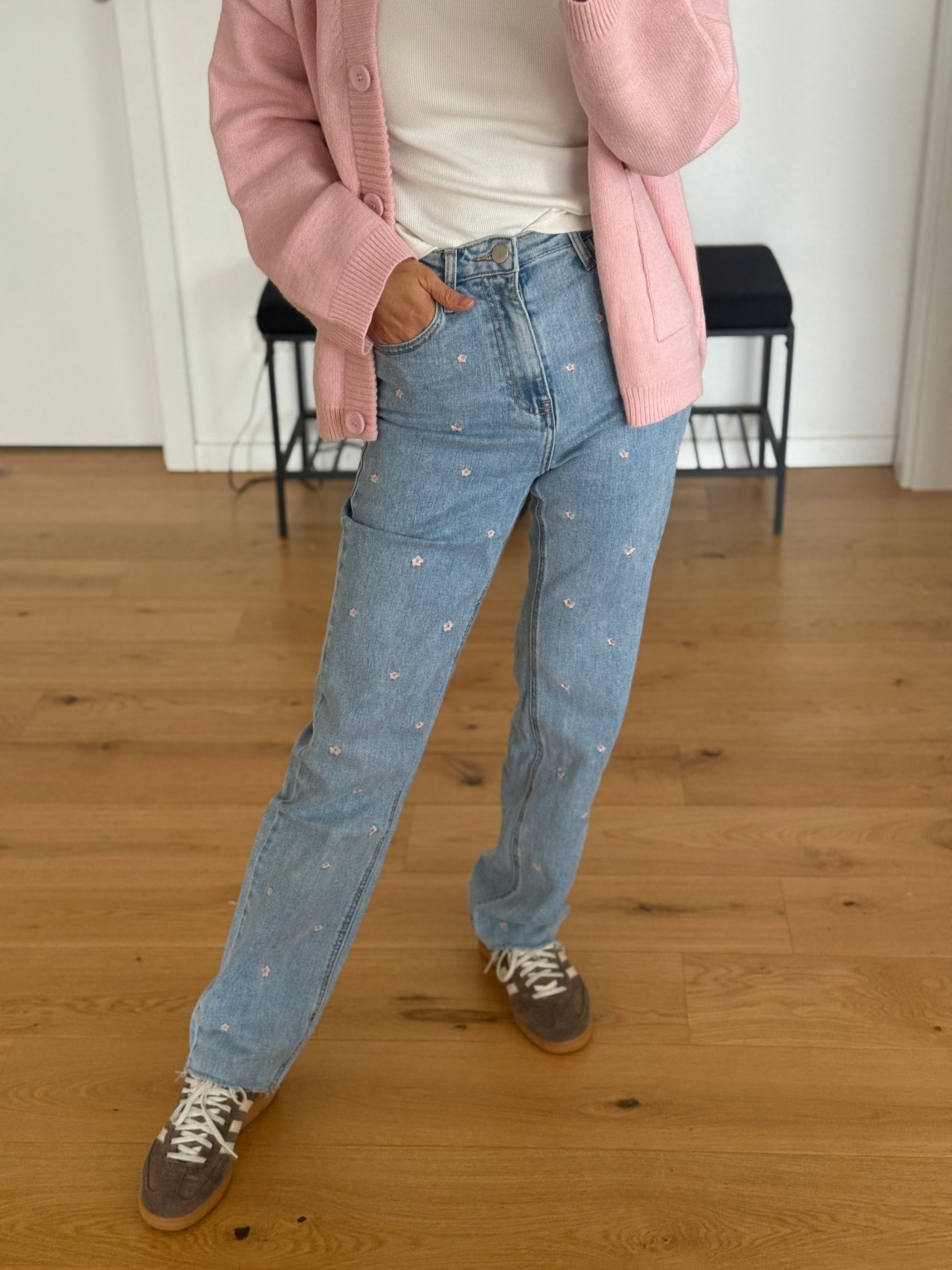 Straight Jeans Blumen rose