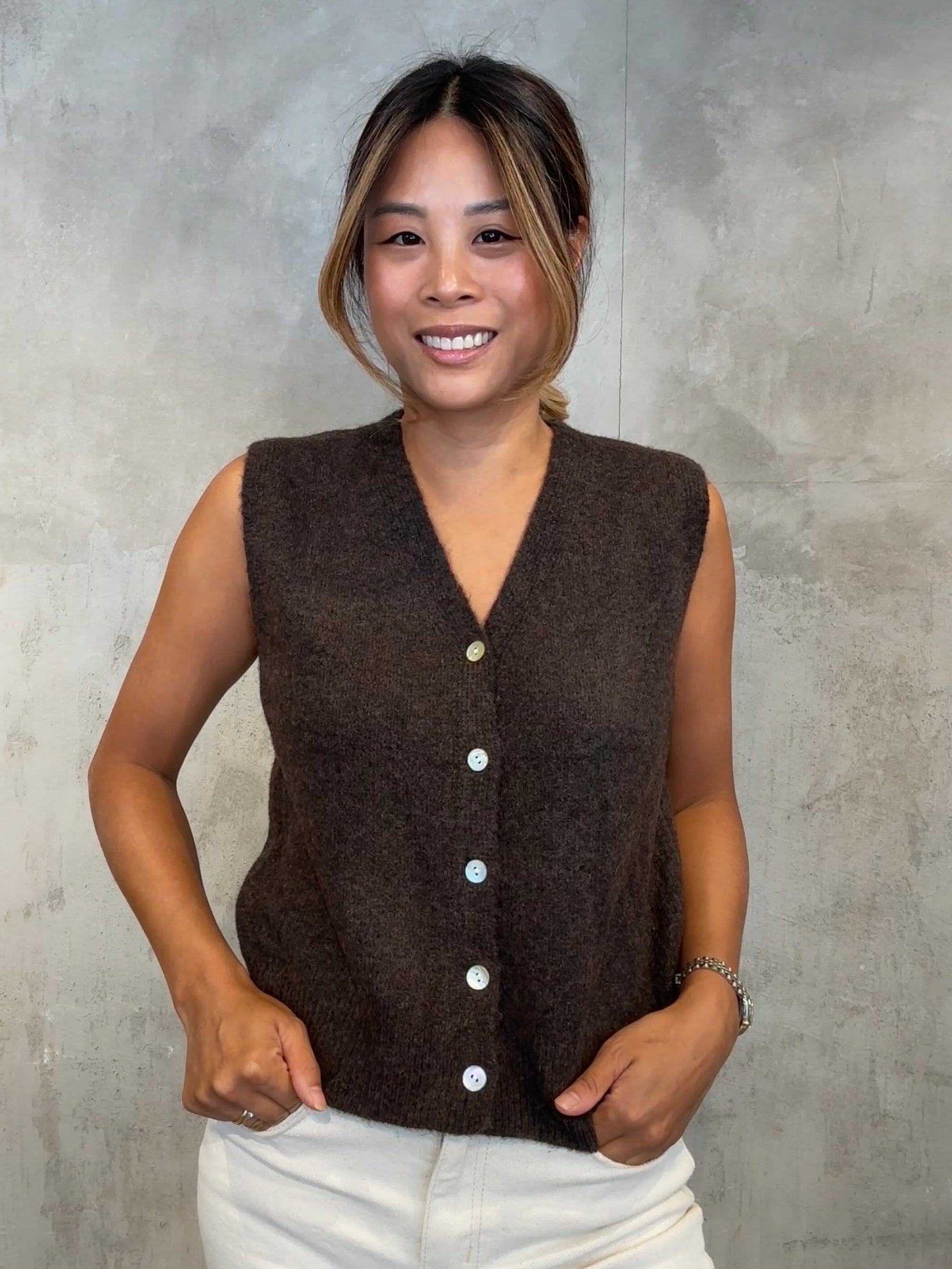 Soft Knit Weste brown