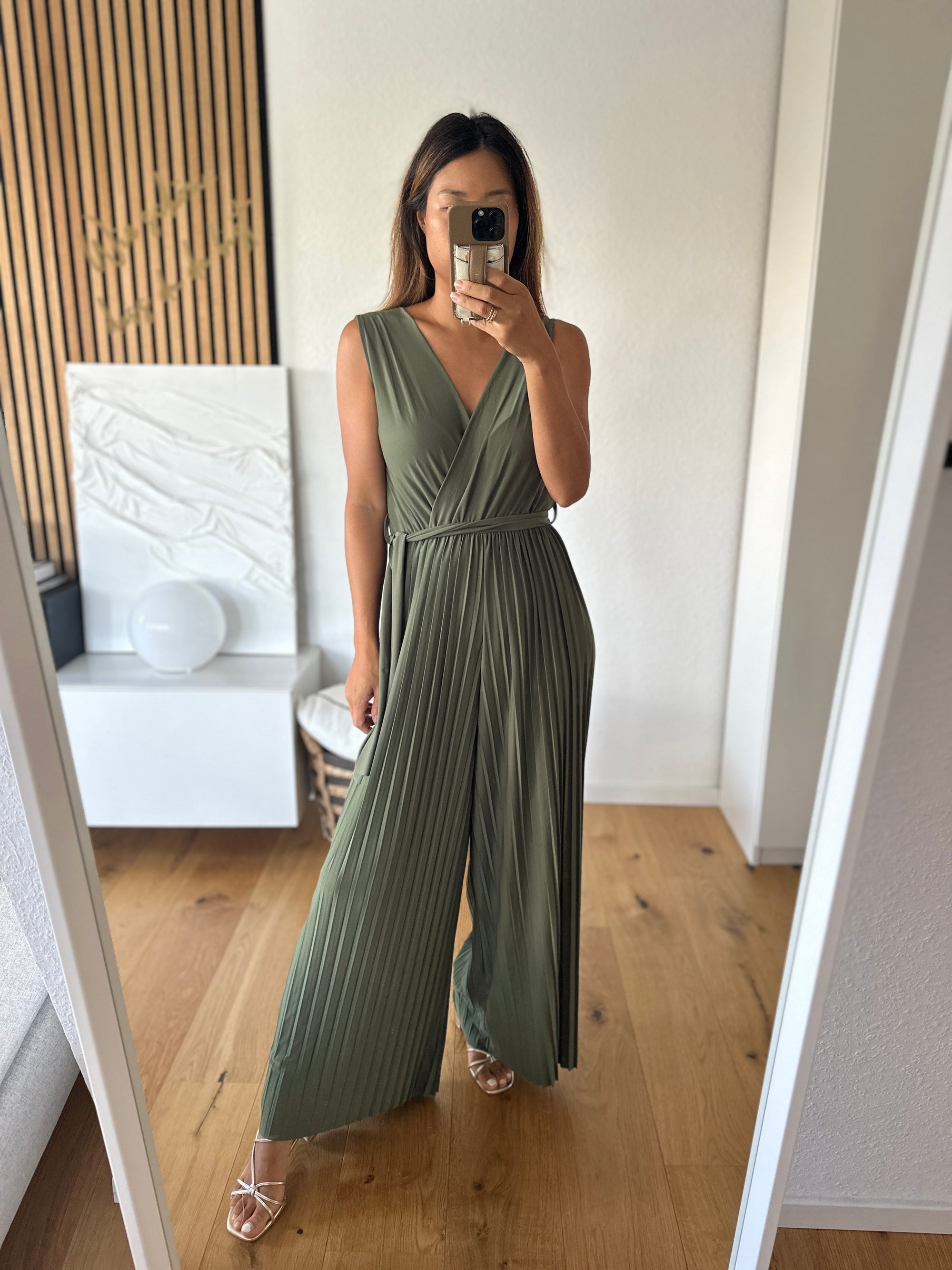 Plissee Jumpsuit khaki