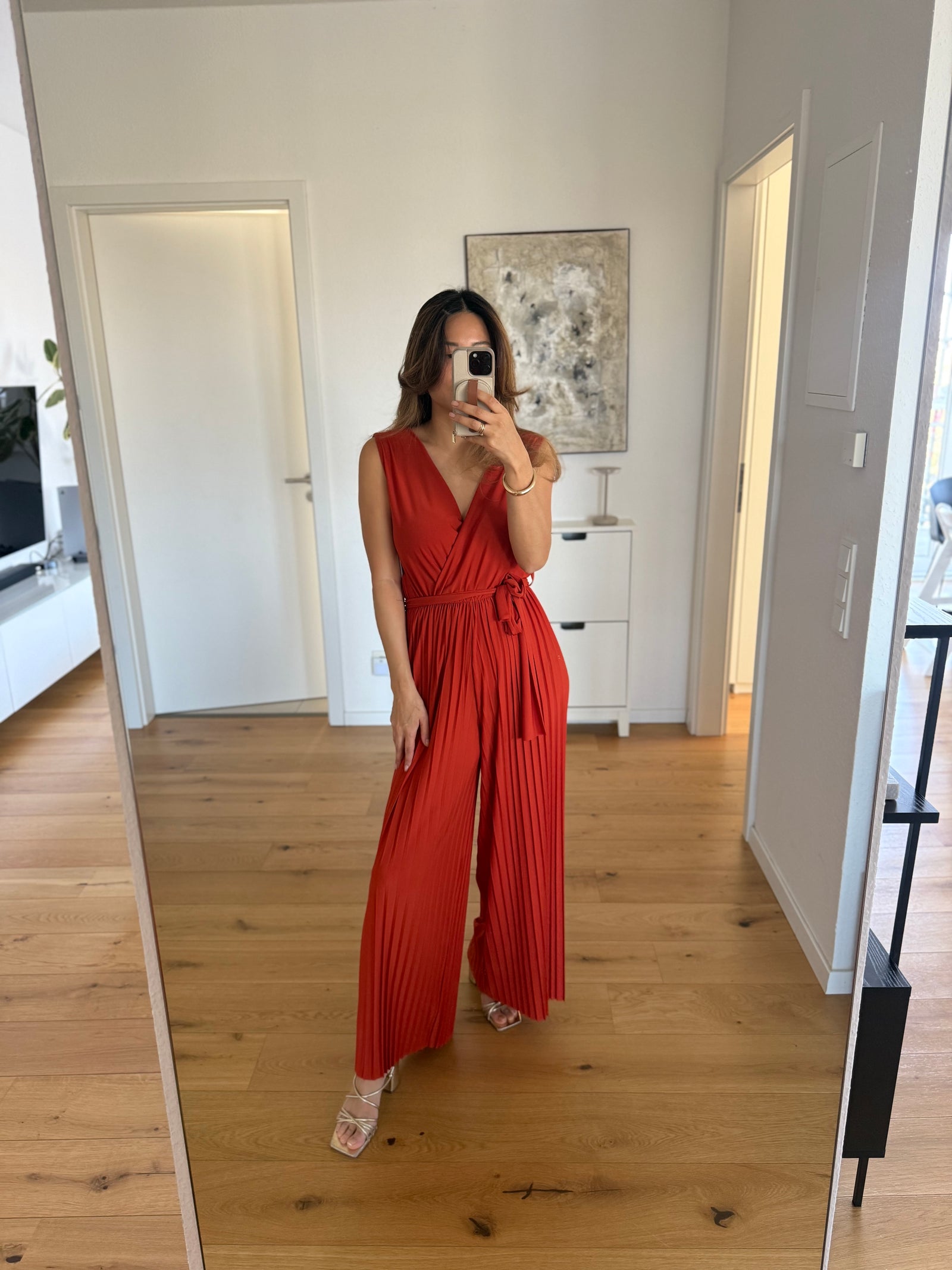 Plissee Jumpsuit rostrot