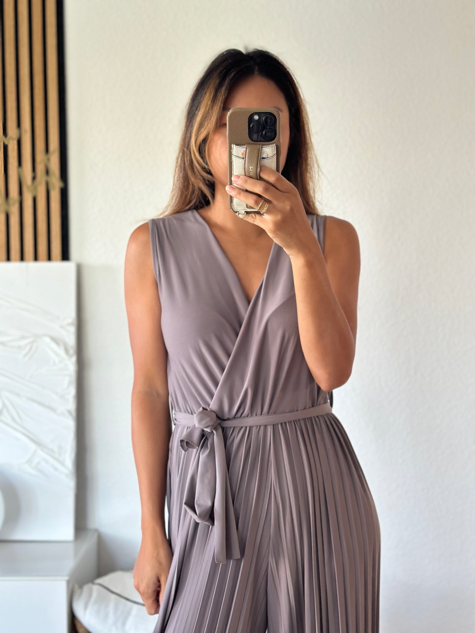 Plissee Jumpsuit taupe