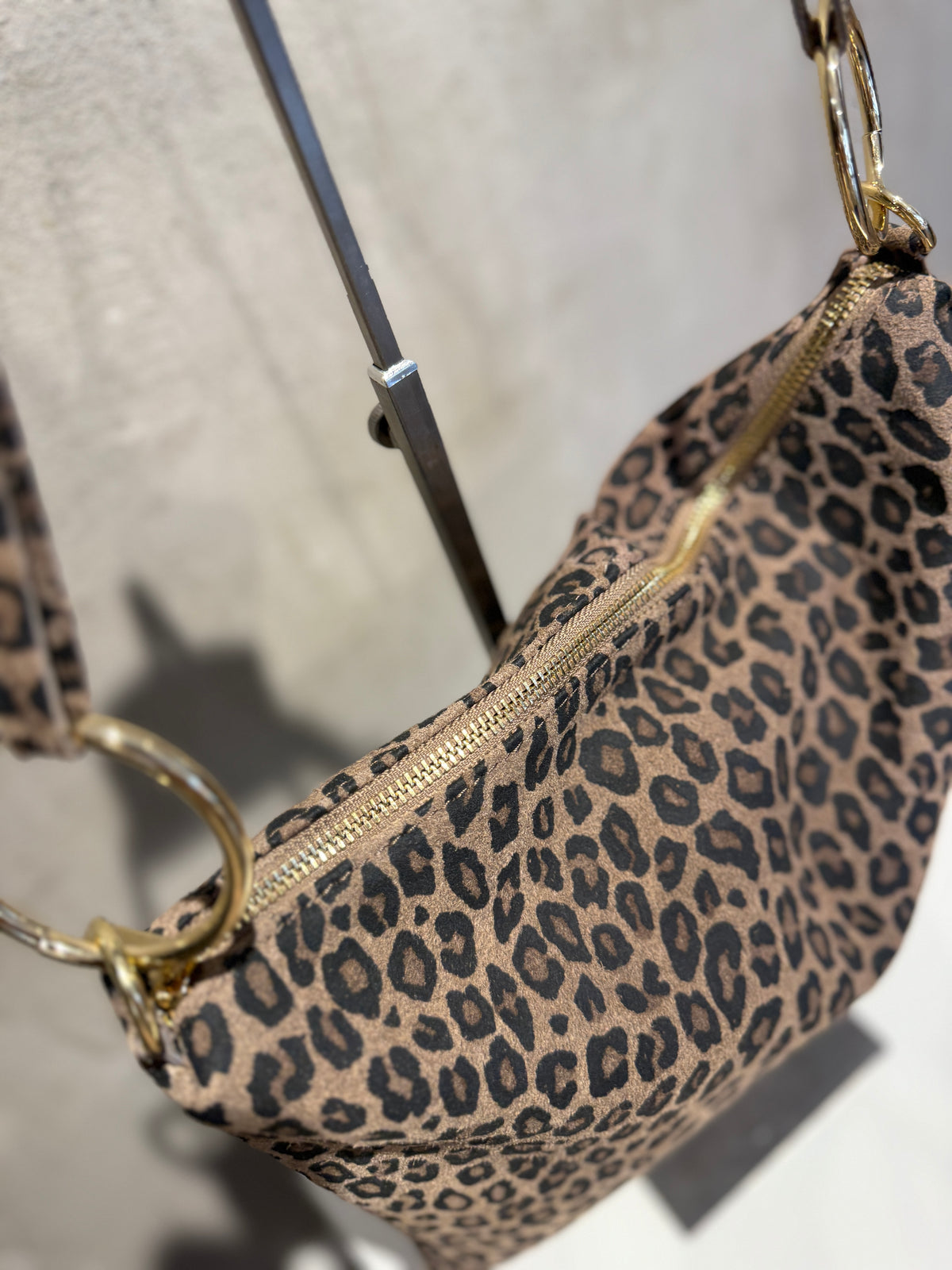 Wildledertasche Ring Leo