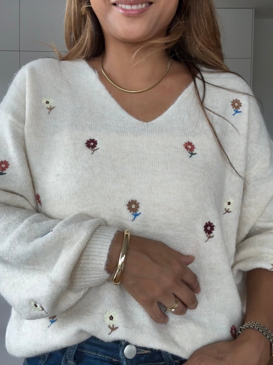Flower Pullover cream - I - Wear Mode GmbH