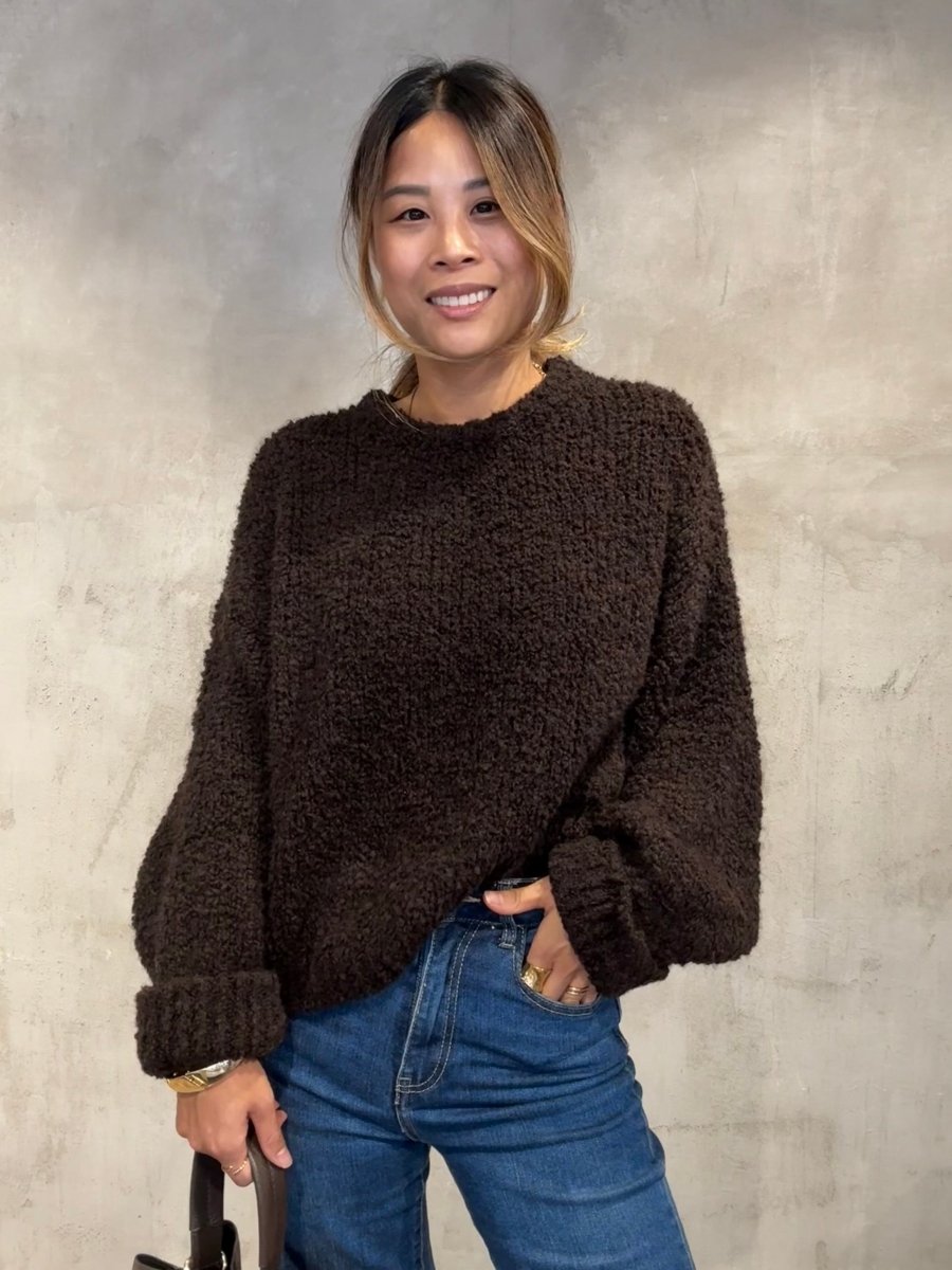 Kurzer Bouclé Pullover schoko - I - Wear Mode GmbH