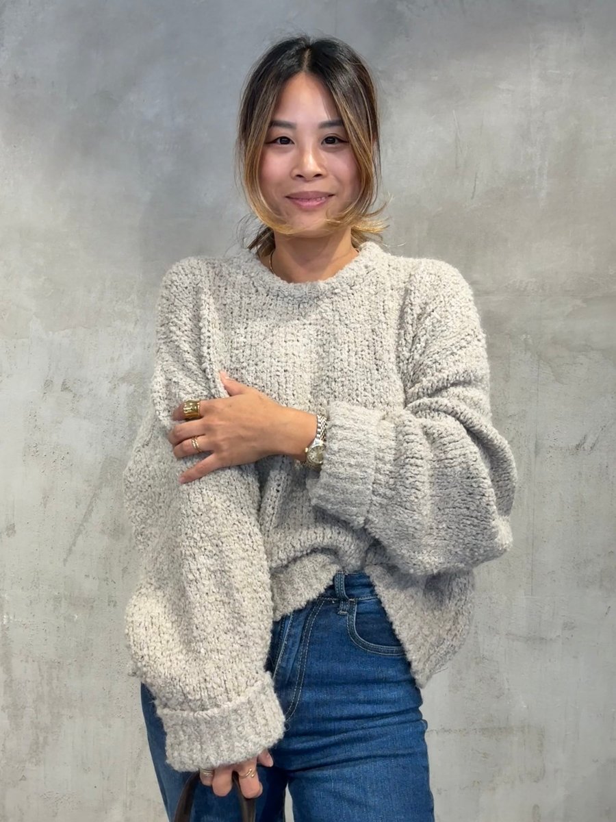 Kurzer Bouclé Pullover taupe - I - Wear Mode GmbH